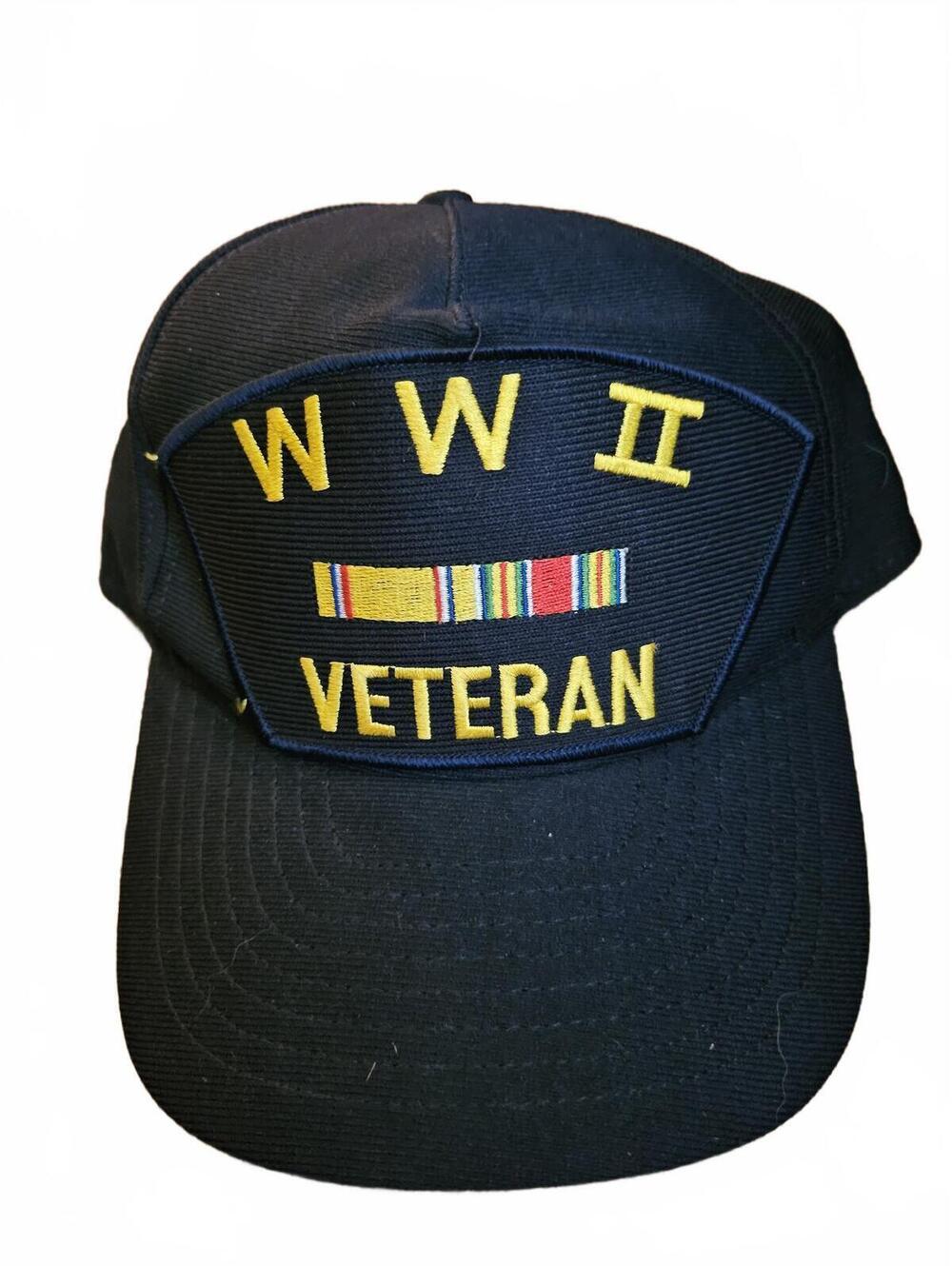 WW2 Veteran Snapback Hat World War 2 Cap Eagle Crest USA Made Vintage EUC